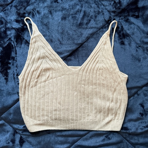 Beige knitted crop top - Picture 1 of 2
